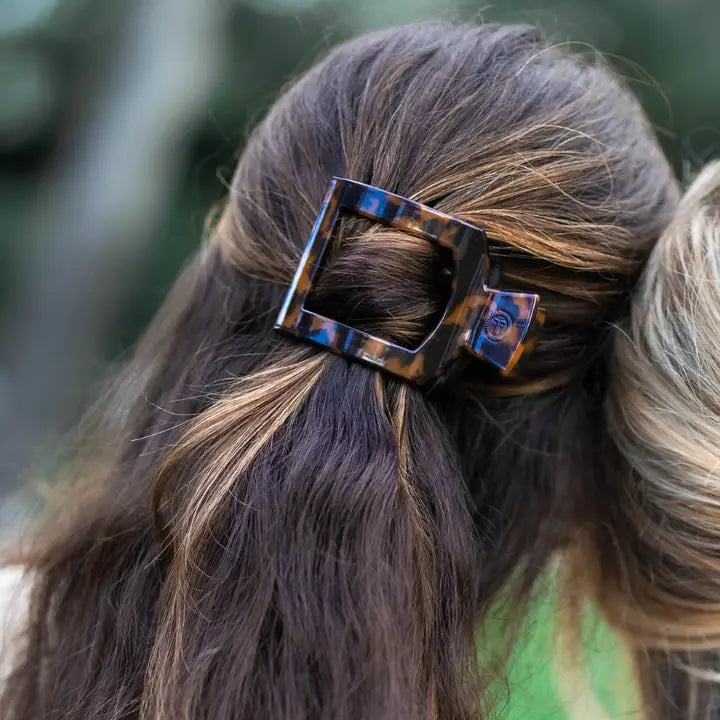 Medium Square Flat Hair Clip (Tortoise)