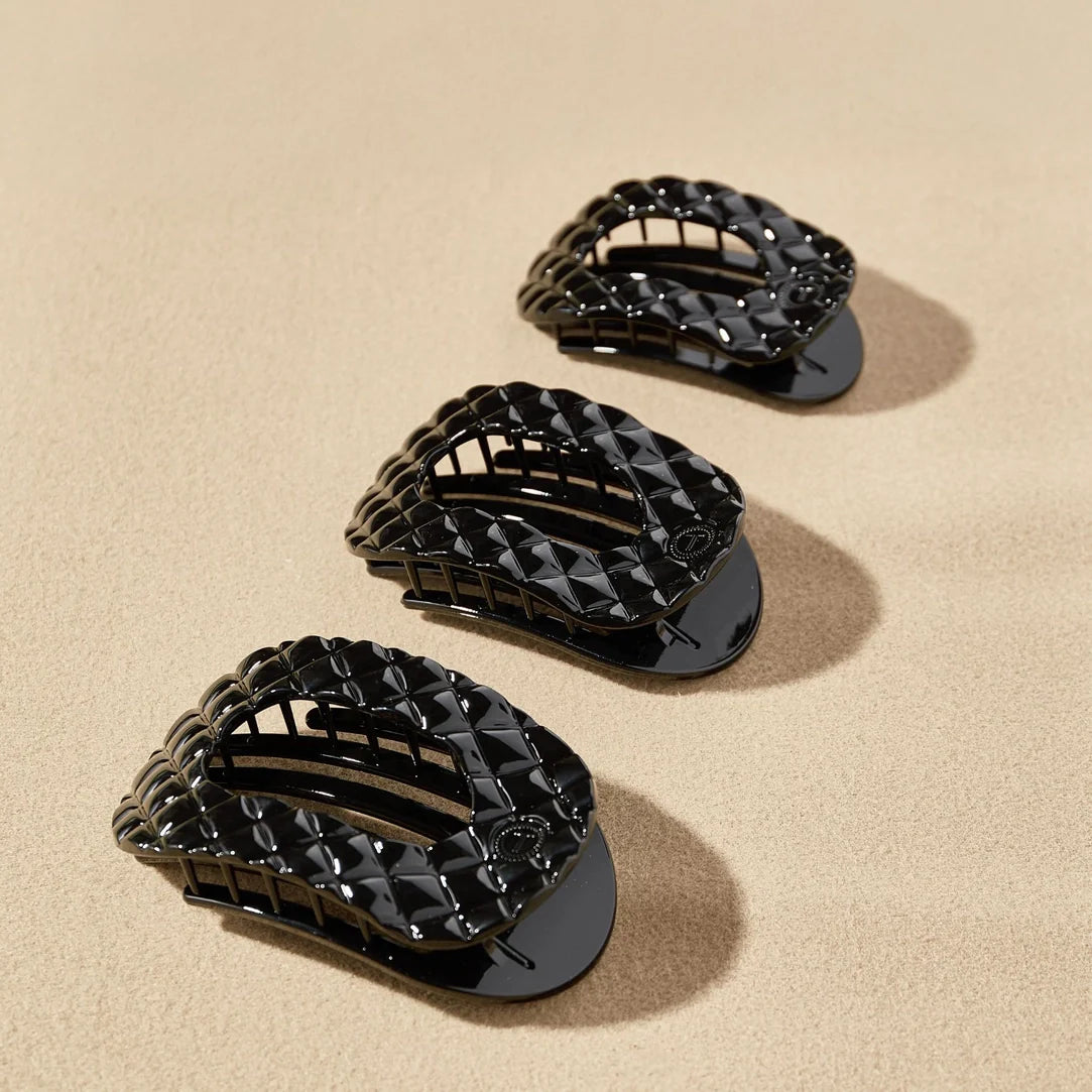 Large Flat Round Hair Clip (Jet Black Quilted)