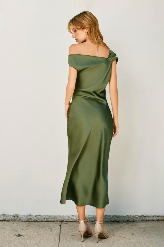 RSVP Ready Midi Dress