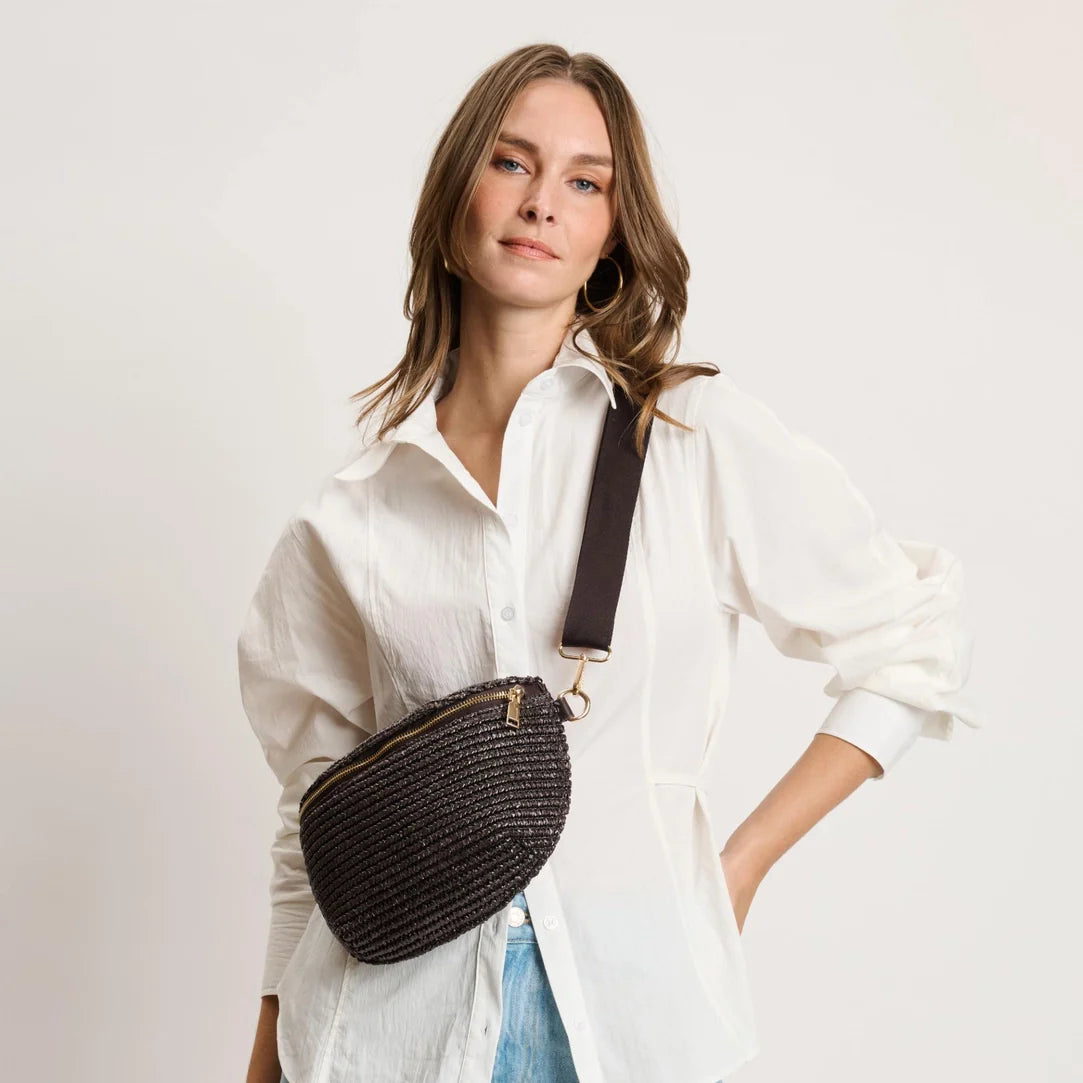 Gizelle Large Woven Belt Bag (Brown)
