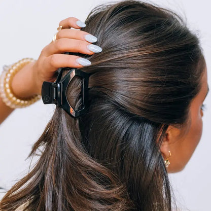 Petite Open Hair Clip (Jet Black)
