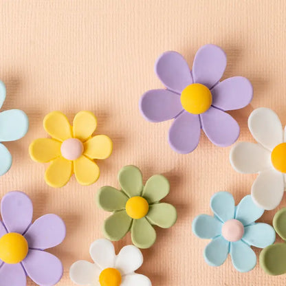 Green Daisy Delight Magnet Set