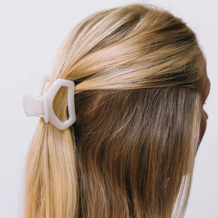 Petite Open Hair Clip (Coconut White)