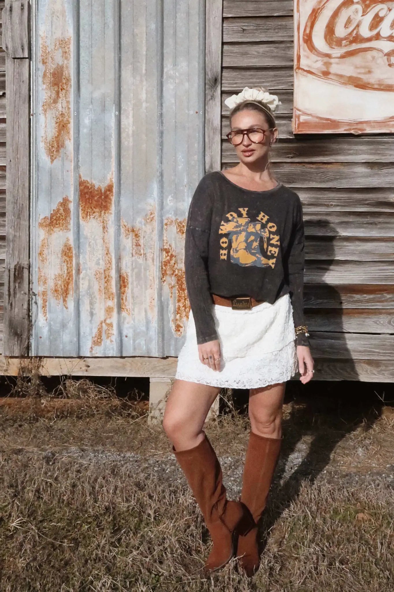 Howdy Honey Cropped Long-Sleeve Graphic Tee