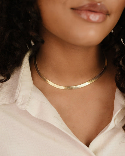 Brooklyn Flat Herringbone Chain Necklace
