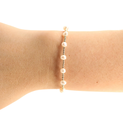 Lolo Pearl Gold Bracelet